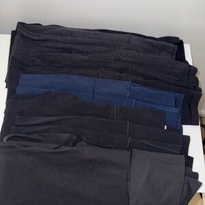 7 pairs - Lululemon size 4 leggings lot - Black and Navy Leggings Set